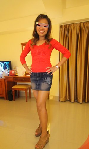 Asian Sex Diary are excited to present you with a picture gallery showcasing Nid in hard fuck scene